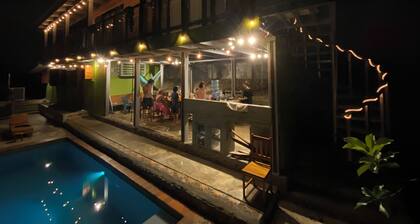 Stunning 3-bedroom bunk villa with pool and jungle views in Esterillos Oeste