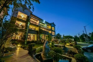 Exterior - Wendao Panxiyuan Lake View Inn (Dali)