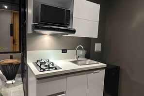 Apartment | Private kitchen | Mini-fridge, microwave, stovetop, dishwasher - Marmulata Prestige (Cartagena)