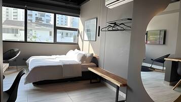 Appartement | Rideaux occultants, fer et planche Ă repasser, Wi-Fi gratuit