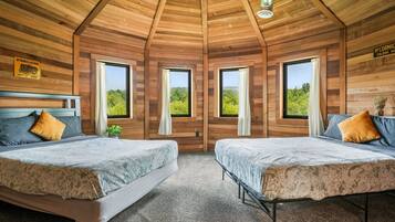 7 bedrooms, free WiFi, bed sheets