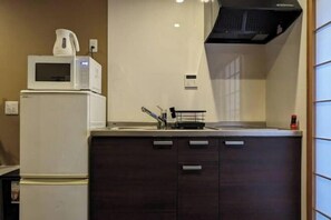 Iron/ironing board - Kyokoi Toujimikuni (Kyoto)