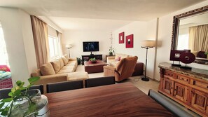 Villa, Partial Sea View | Living room