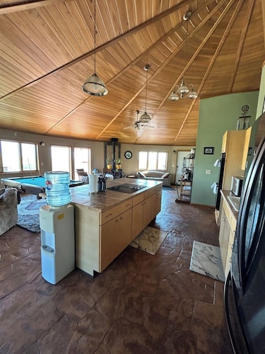 Glacier National Park 360° views of Plains and GNP