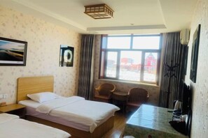 Room - Pengcheng Holiday Hotel (Huma)