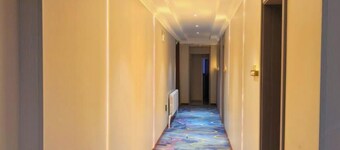 Pengcheng Holiday Hotel
