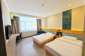 Room - Pengcheng Holiday Hotel (Huma)