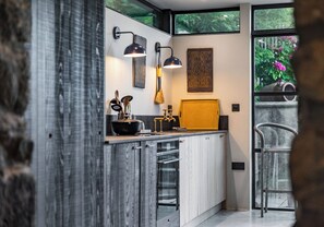 Kühlschrank, Ofen, Geschirrspüler, Toaster