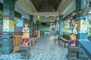 Unclassified image, 3 of 13, button - Adi Bisma Inn by Mahaputra (Bali)