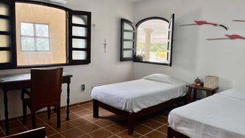 Family Villa, Pool View | 5 bedrooms, iron/ironing board, bed sheets