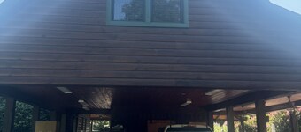 Coffey's Cove. Cozy apartment in charming Collettsville NC