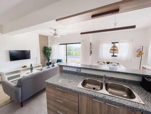 Interior - 1B Nuevo, stylish and just steps from the beach
(Bayahibe)