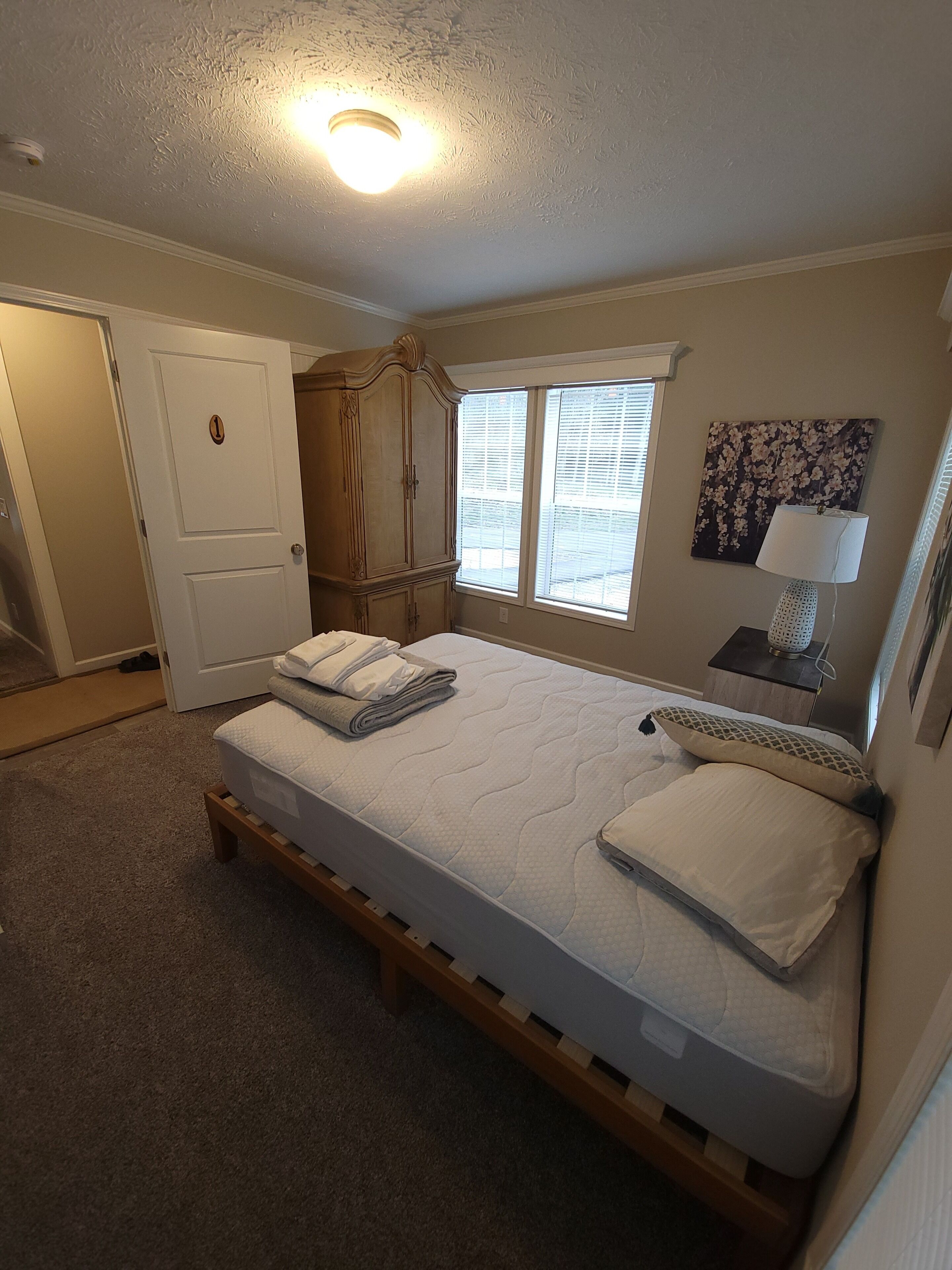 Enchanting 4-bedroom house with WiFi in Harbor Springs