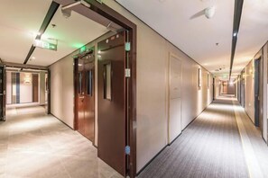 Interior - Homeinn Plus Hotel (Beijing Jianguomen Capital Pediatric Institute) (Beijing)