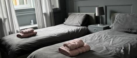 1 bedroom, iron/ironing board, WiFi (free), bed sheets