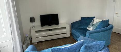 Smart TV, video games