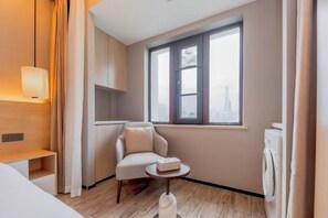 Room - yihotel (Shanghai Lujiazui Riverside Center Expo Park Branch) (Shanghai)