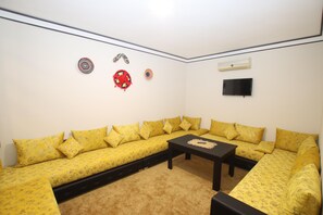 Living area - Very beautiful guesthouse to rent (Marrakech)