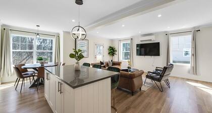 Modern Family Retreat | Near Downtown Hartford | Sleeps 10