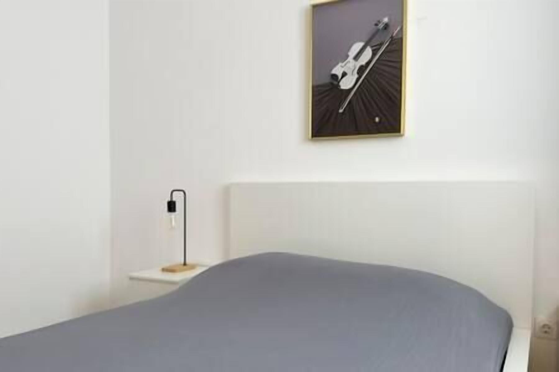 2 slaapkamers, een strijkplank/strijkijzer, wifi, beddengoed