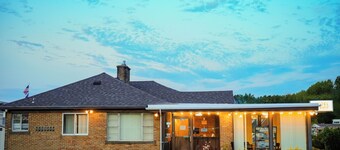 Falls View Inn