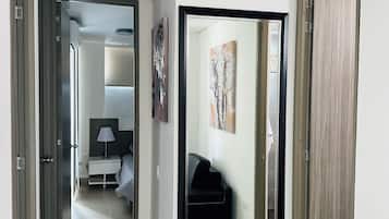 4 slaapkamers, een strijkplank/strijkijzer, wifi, beddengoed