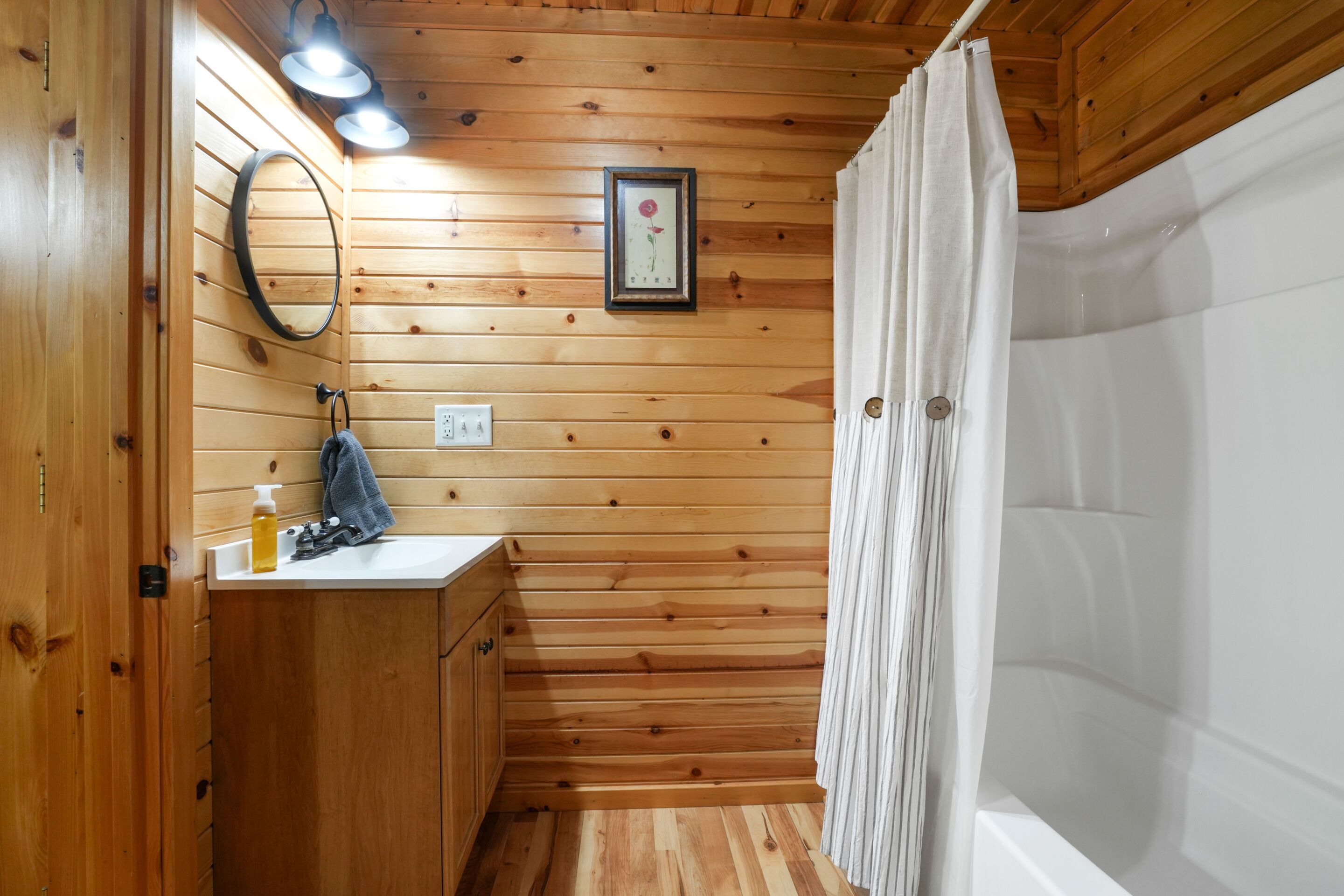 Dusche, Handtücher, Seife, Toilettenpapier