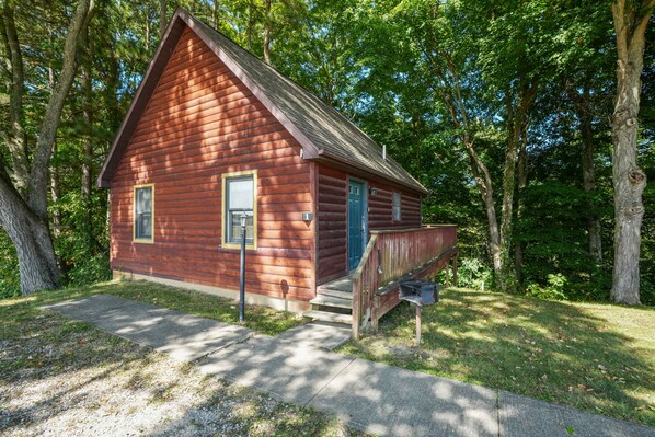 Exterior - Cabins In Hocking - Retreat cabin #1 (Logan)