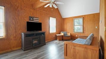 Fireplace, DVD player
