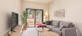 Apartment 'El Oasis Martinica 2 Bajo B' with Private Pool, Wi-Fi and Air Conditioning