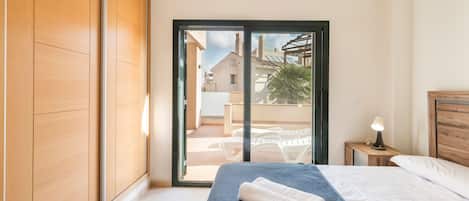 3 chambres, fer et planche Ă repasser, Wi-Fi gratuit, draps fournis