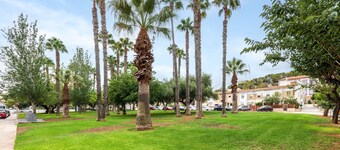 Appartement 'Constancia' avec vue sur la montagne, Wi-Fi et climatisation