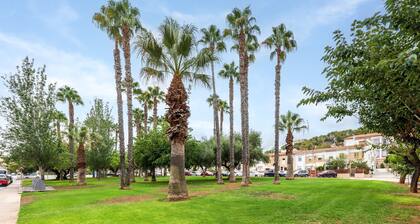 Apartment 'Constancia' with Mountain Views, Wi-Fi and Air Conditioning