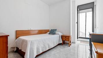 3 quartos, ferros/tábuas de passar roupa, Wi-Fi de cortesia