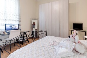 2 chambres, Wi-Fi gratuit, draps fournis