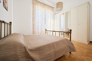 1 makuuhuone, ilmainen Wi-Fi, vuodevaatteet, pääsy pyörätuolilla