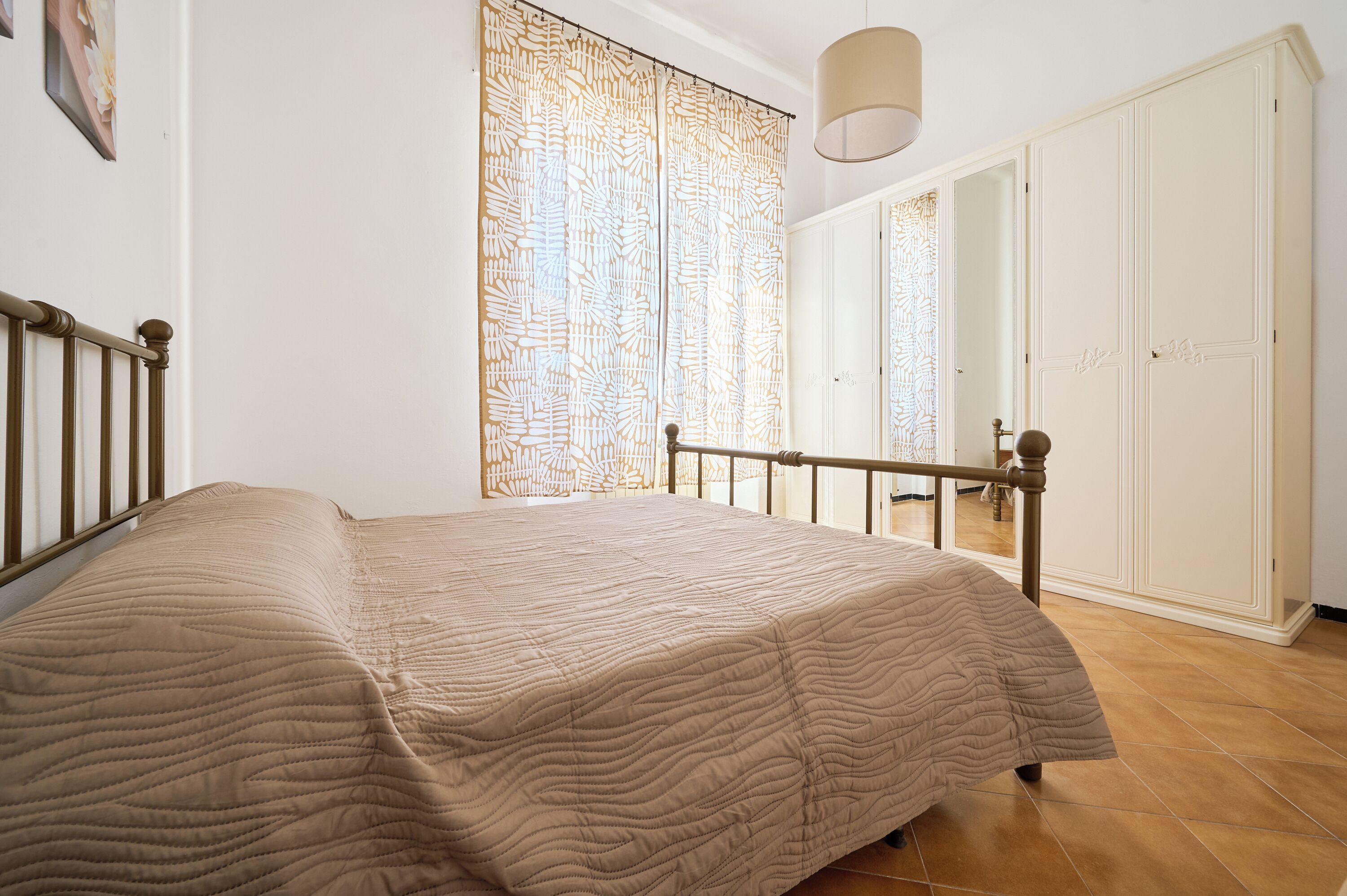 1 dormitorio, wifi gratis, ropa de cama y accesible en silla de ruedas