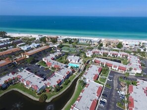 Exterior - Runaway Bay 169 - Beach, bay, pool and gym (Bradenton Beach)