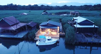 Charming cottage with AC and WiFi in peaceful Ulcinj Municipality