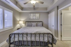 8 bedrooms, iron/ironing board, WiFi (free), bed sheets