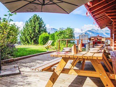 Chalet Sept by Interhome