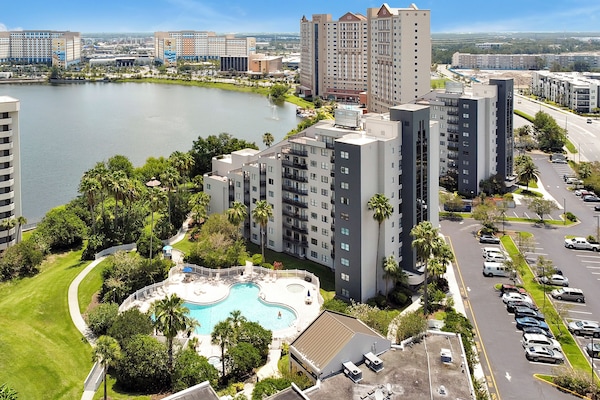 Facciata della struttura