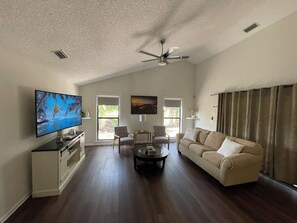 Smart TV