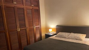 2 habitaciones, acceso a internet y ropa de cama 