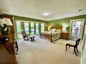 4 sovrum, strykjärn/strykbräda, wi-fi och sängkläder