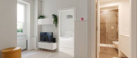 1 habitación, tabla de planchar con plancha, wifi y ropa de cama