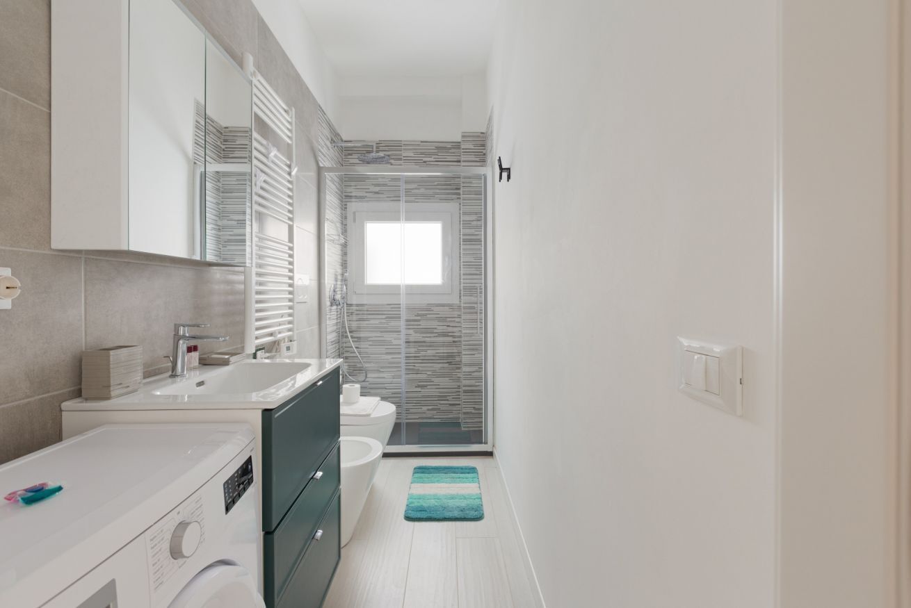 Doccia, asciugacapelli, bidet