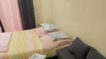 1 bedroom, iron/ironing board, WiFi, bed sheets