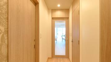 1 bedroom, desk, free WiFi