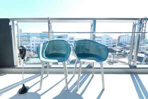 Apartemen, Bebas Asap Rokok (B-2 / 6-person) | Lanai